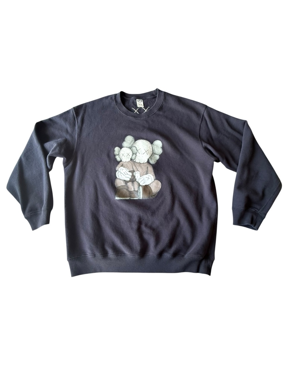 Uniqlo x Kaws Crewneck Sweatshirt, XL